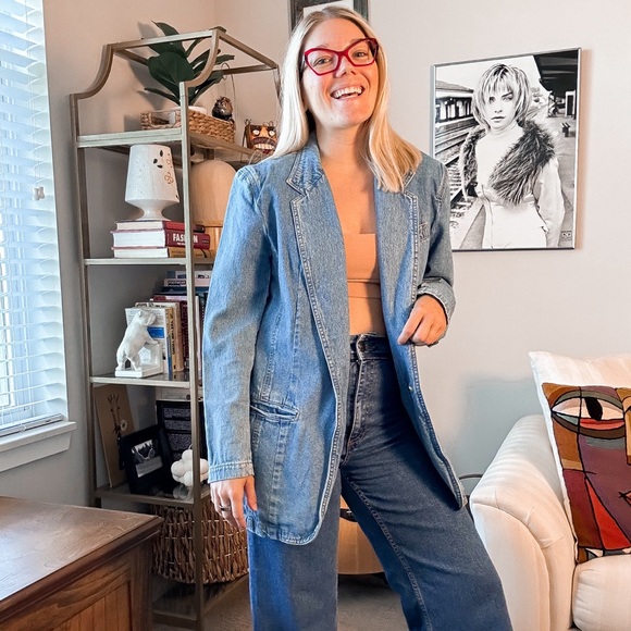 Vintage 80’s/90’s Liz Wear Faded Denim Blazer - Picture 12 of 12